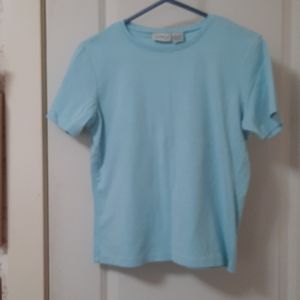 Short sleeve top